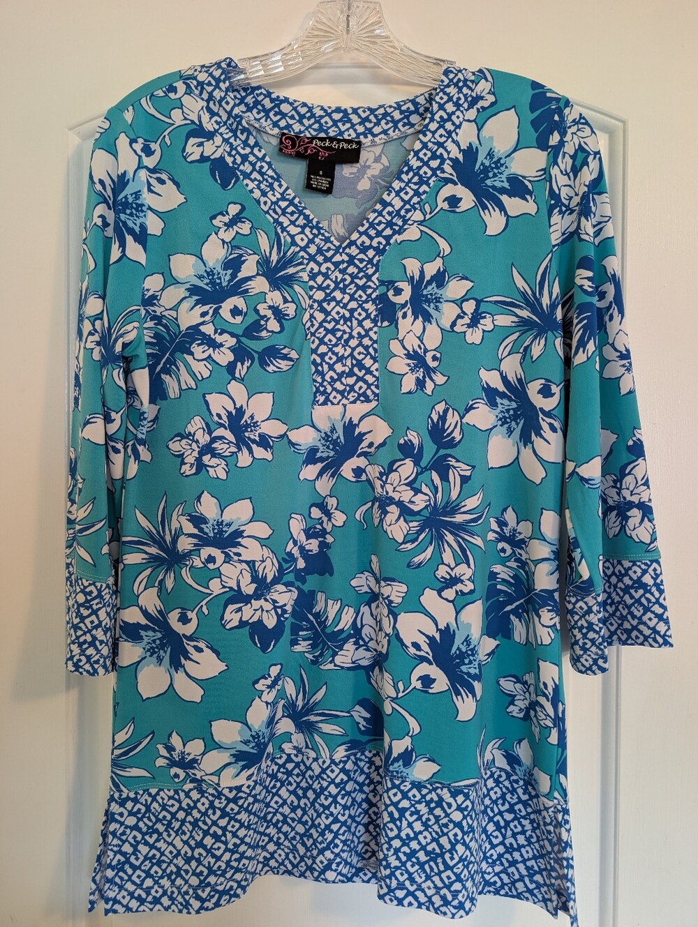 Peck & Peck Turquoise and Blue Floral V-Neck Tunic